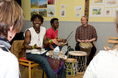 2008-04-27 Trumkurs med Lamine Cissokho